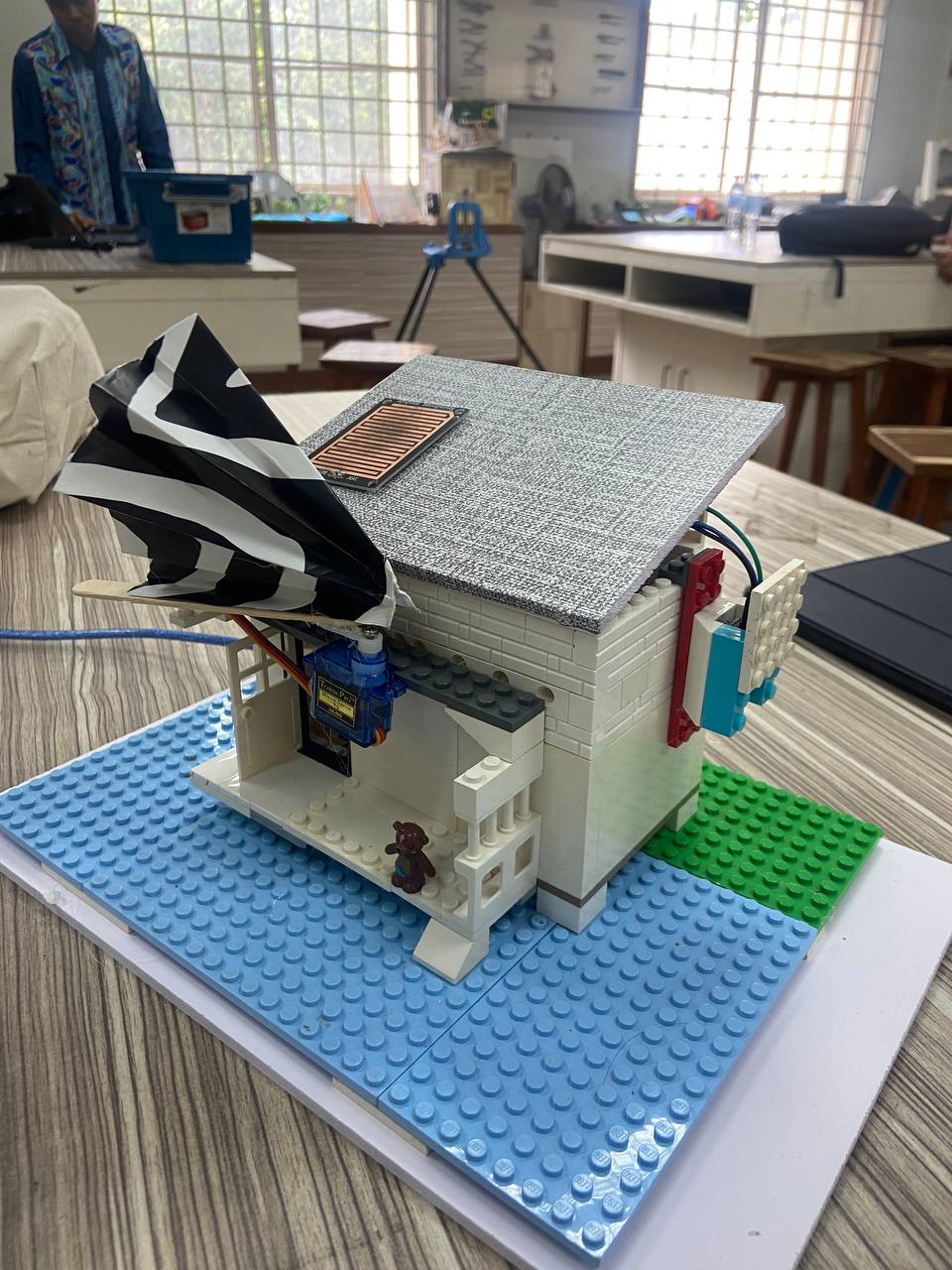 Automated Roof