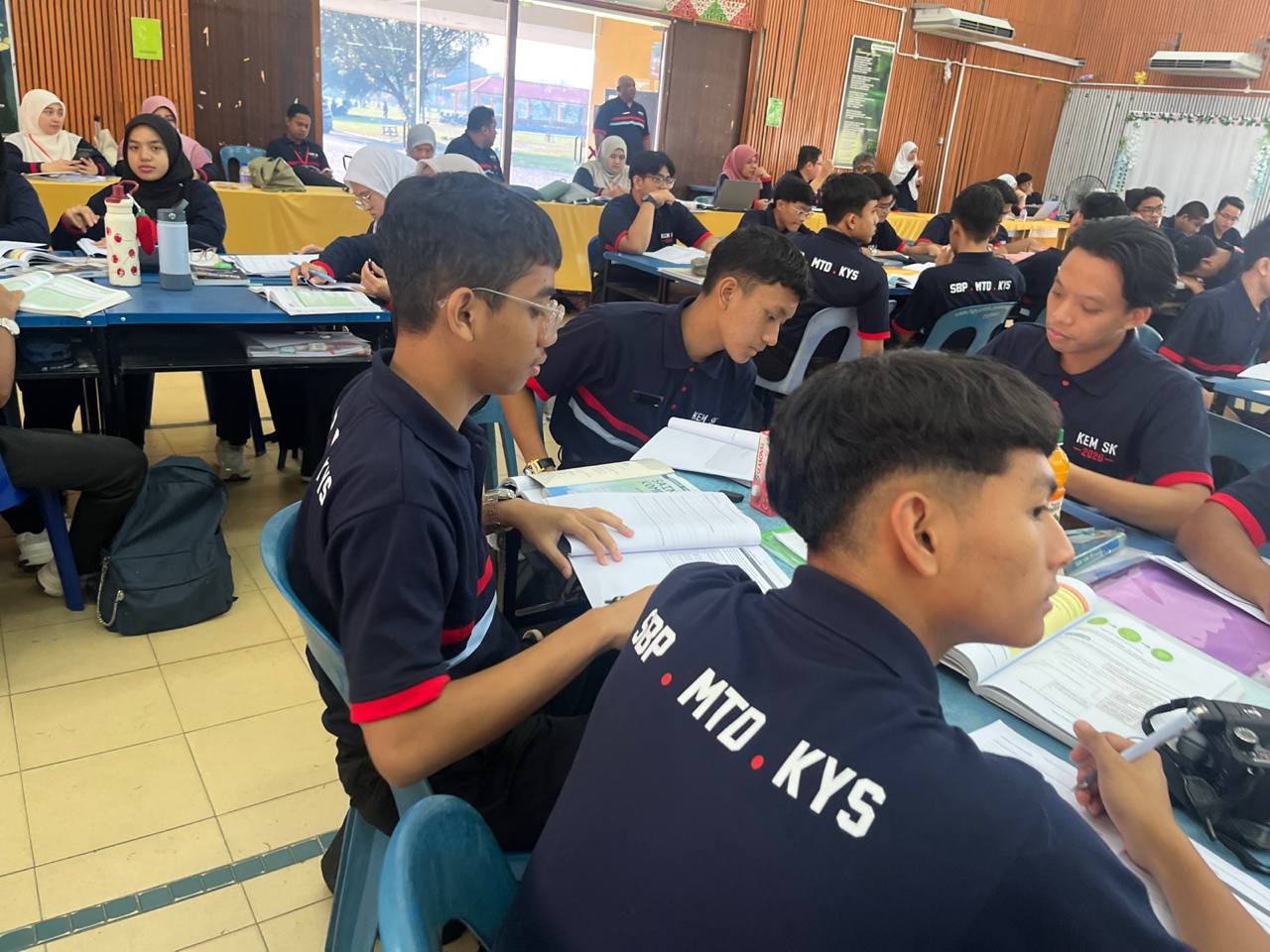 Muhammad Asyraaf Akmal bin Mohd Akmali