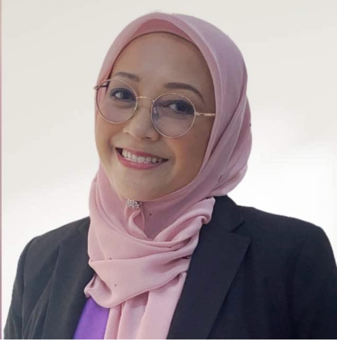 Dr Nora Hendon