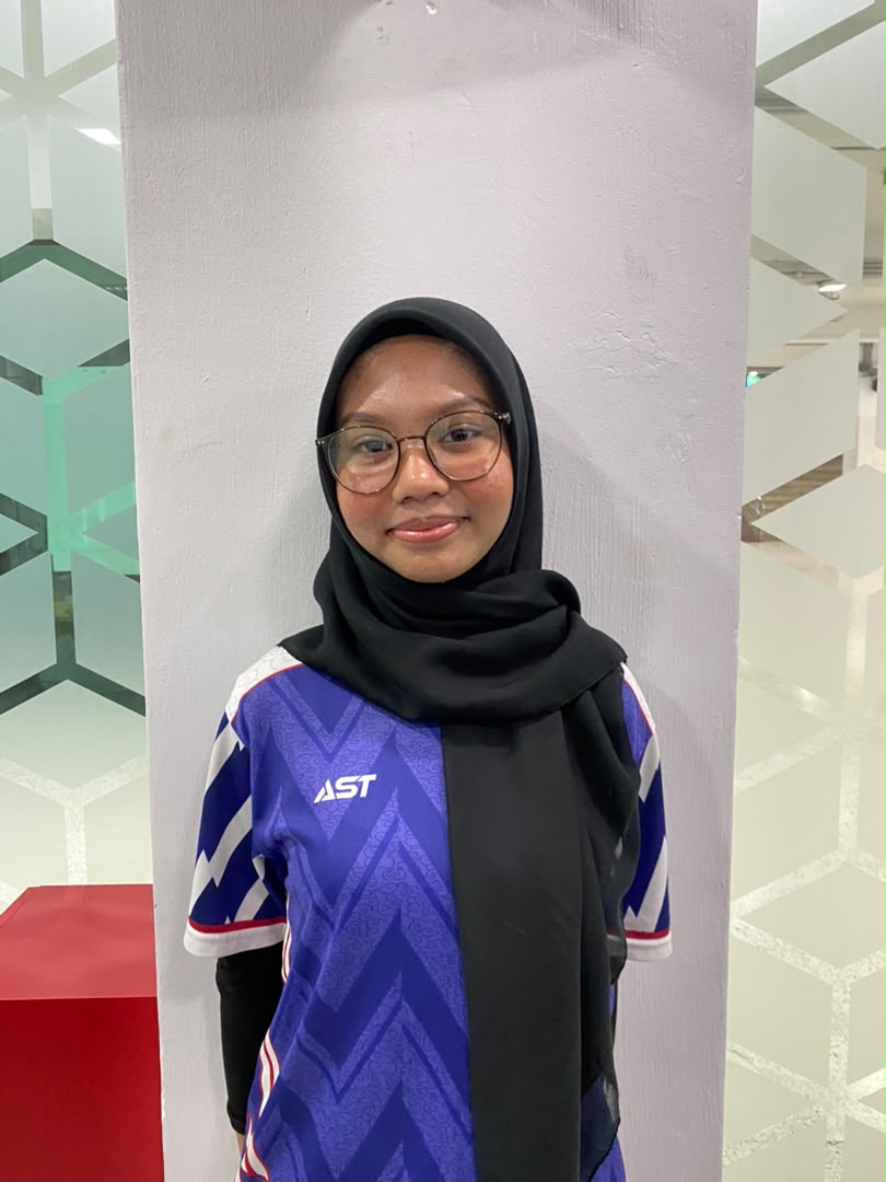 ELLIESYA QISTINA BINTI SAHROL RUDI 