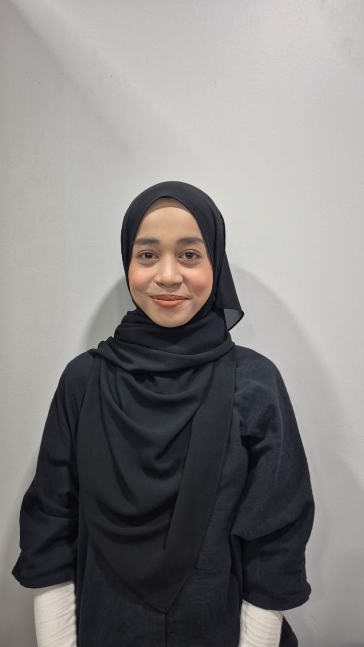NUR AZWA BINTI MOHD EFFENDI