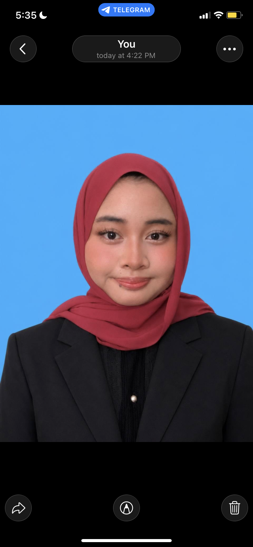 YASMIN BINTI AHMAD NAZRI